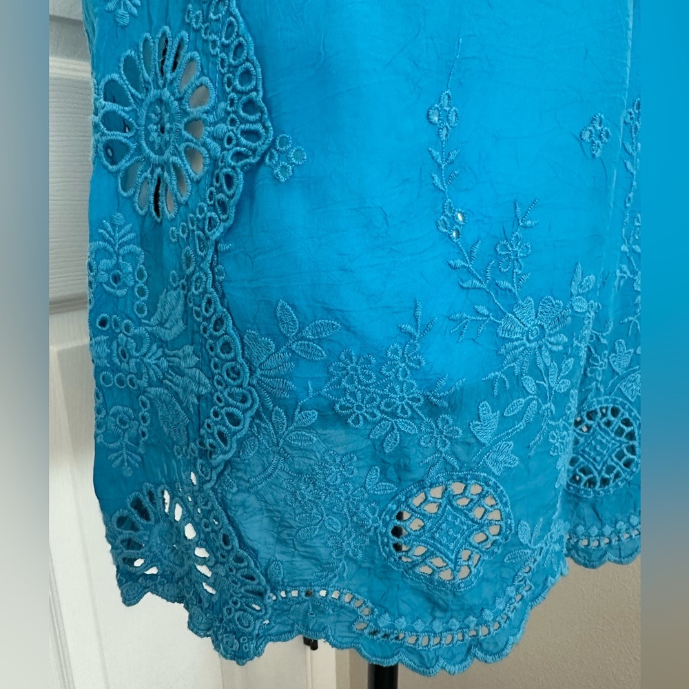 Johnny Was Teal Sleeveless Blouse - Picture 4 of 8